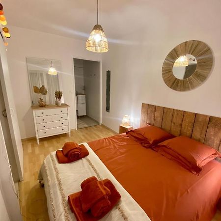 Appartement Cosy 1 Chambre Pour 2 Pers - Renove - Terrasse - Parking ดีนาร์ ภายนอก รูปภาพ